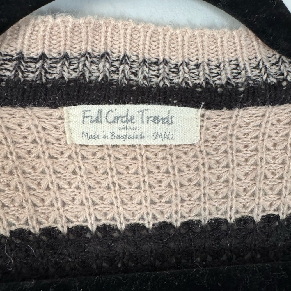 Striped Cardigan - Picture 3 of 4